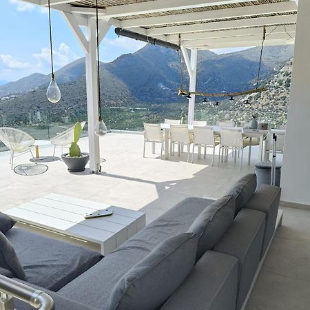Villa Estee, Luxury Villa With Private Infinity Pool And Jacuzzi Елунда Екстер'єр фото