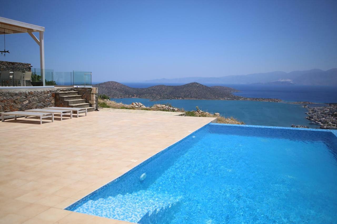 Villa Estee, Luxury Villa With Private Infinity Pool And Jacuzzi Елунда Екстер'єр фото