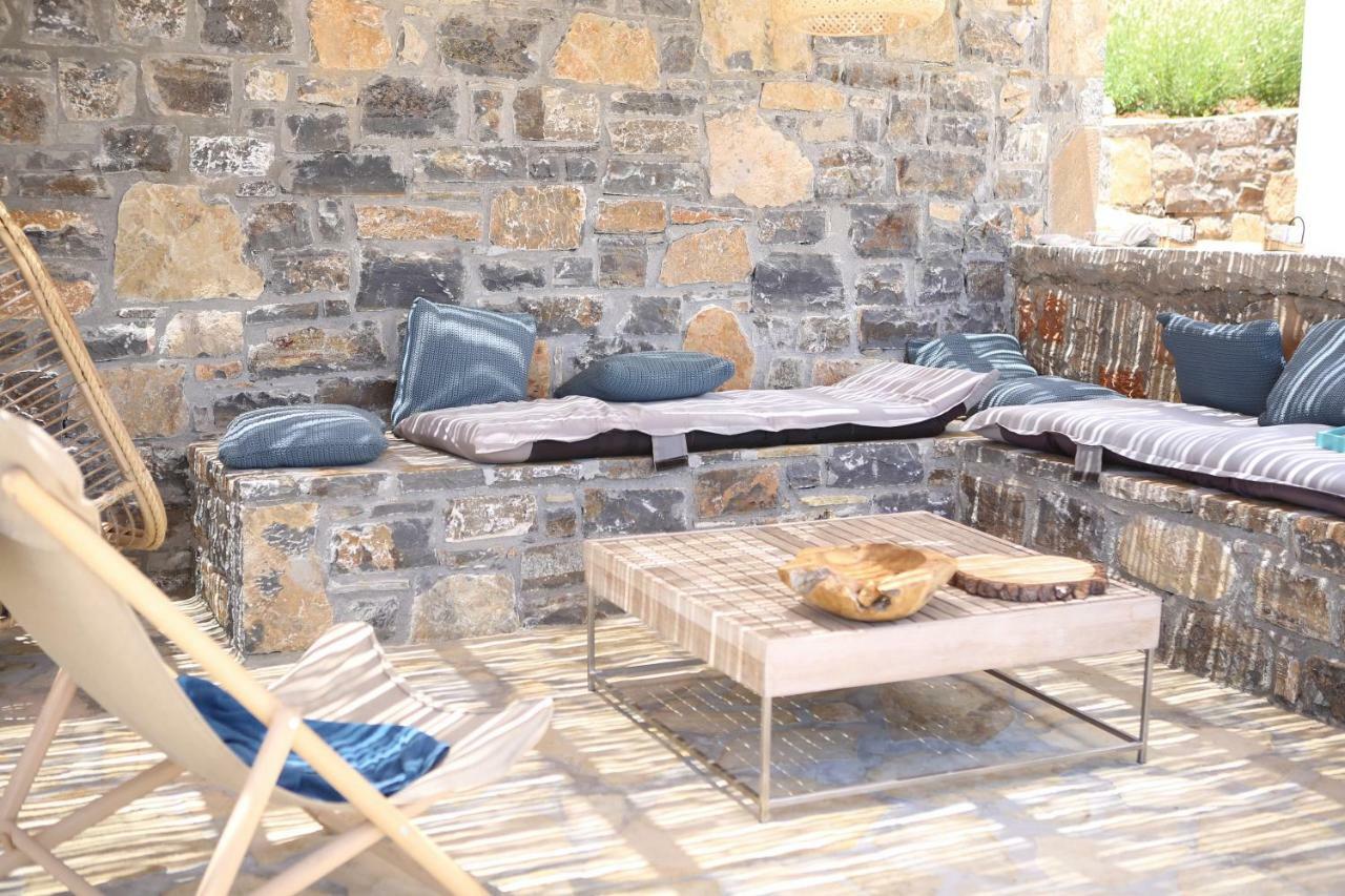 Villa Estee, Luxury Villa With Private Infinity Pool And Jacuzzi Елунда Екстер'єр фото